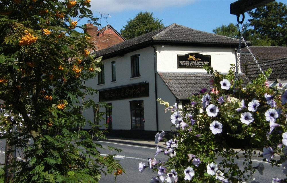 מלון Stapleford  The Swan At Stoford מראה חיצוני תמונה