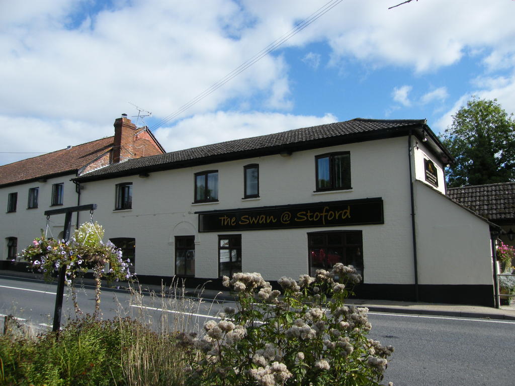מלון Stapleford  The Swan At Stoford מראה חיצוני תמונה