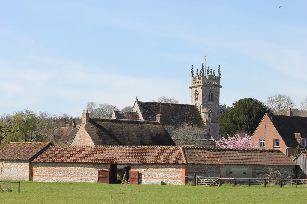 מלון Stapleford  The Swan At Stoford מראה חיצוני תמונה